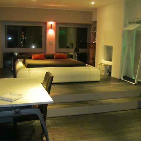 A14 Business Suite Sesto San Giovanni Oda fotoğraf