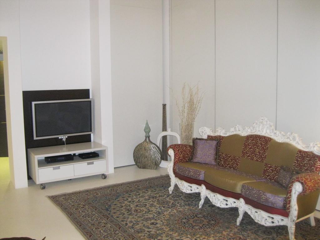 A14 Business Suite Sesto San Giovanni Oda fotoğraf